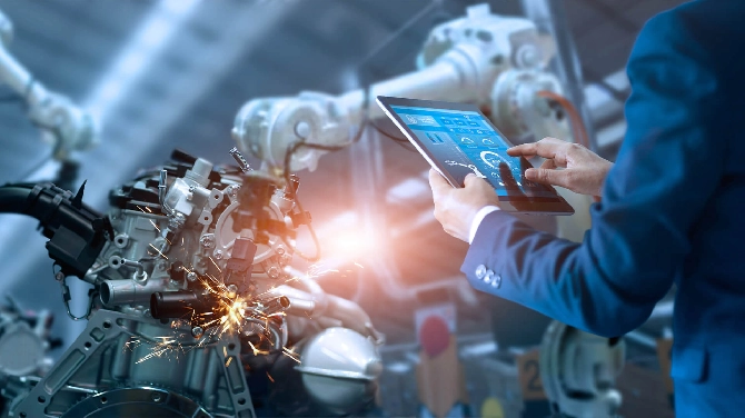 How Smart Technology is Helping the Manufacturing Industry