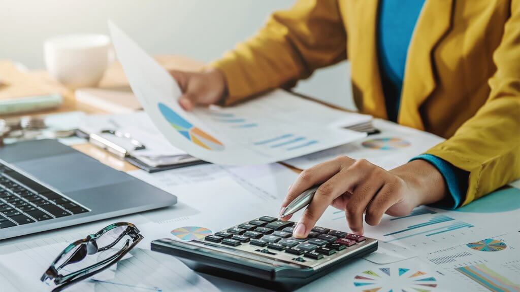 How an Accountant Can Be Beneficial for Your Business