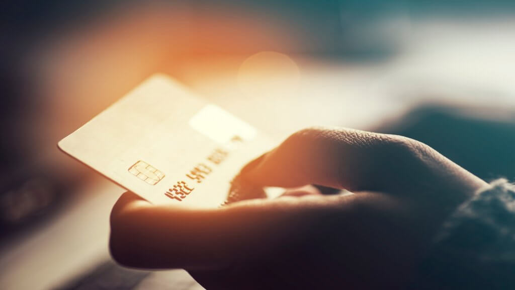 What to Look for When You Are Switching to a New Credit Card