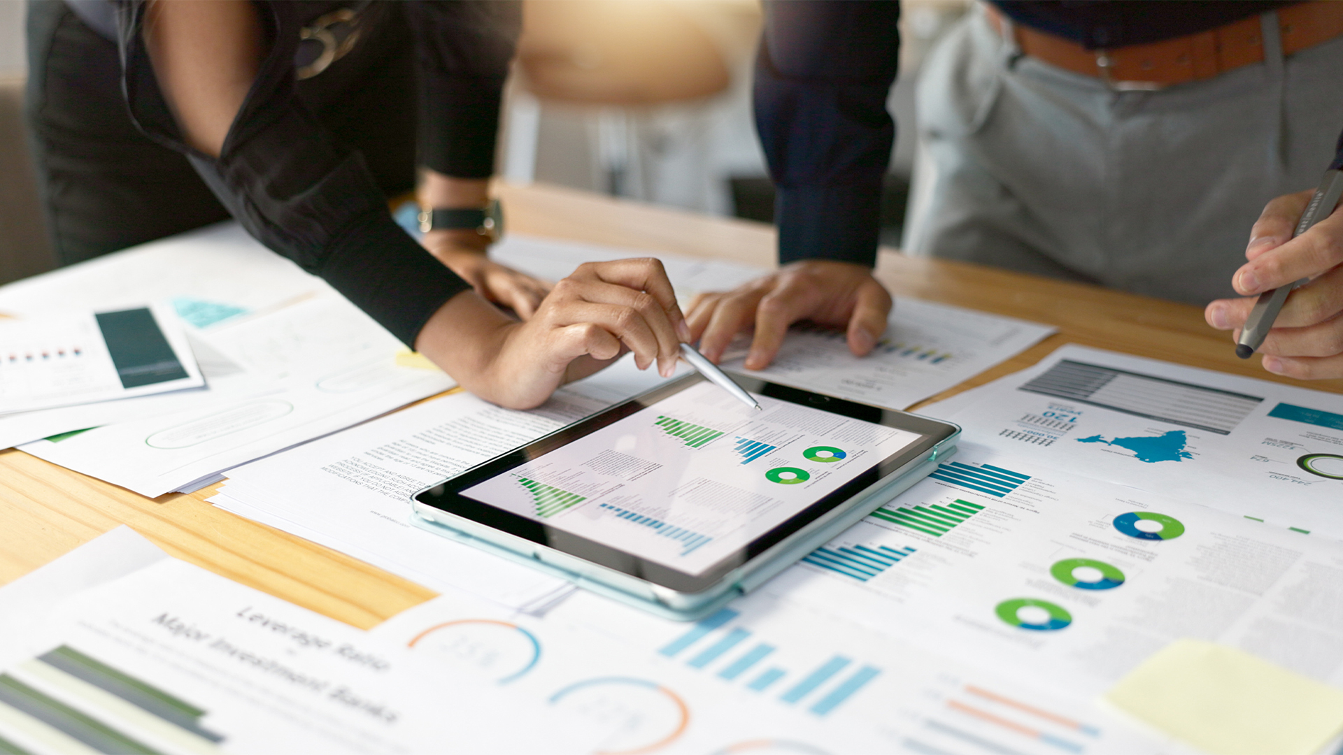 Article Image - Canva Study Reveals Data Paradox: 78% Experience Data Anxiety Despite Training